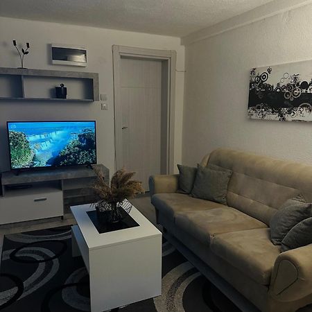Anka Apartment Stip Ngoại thất bức ảnh