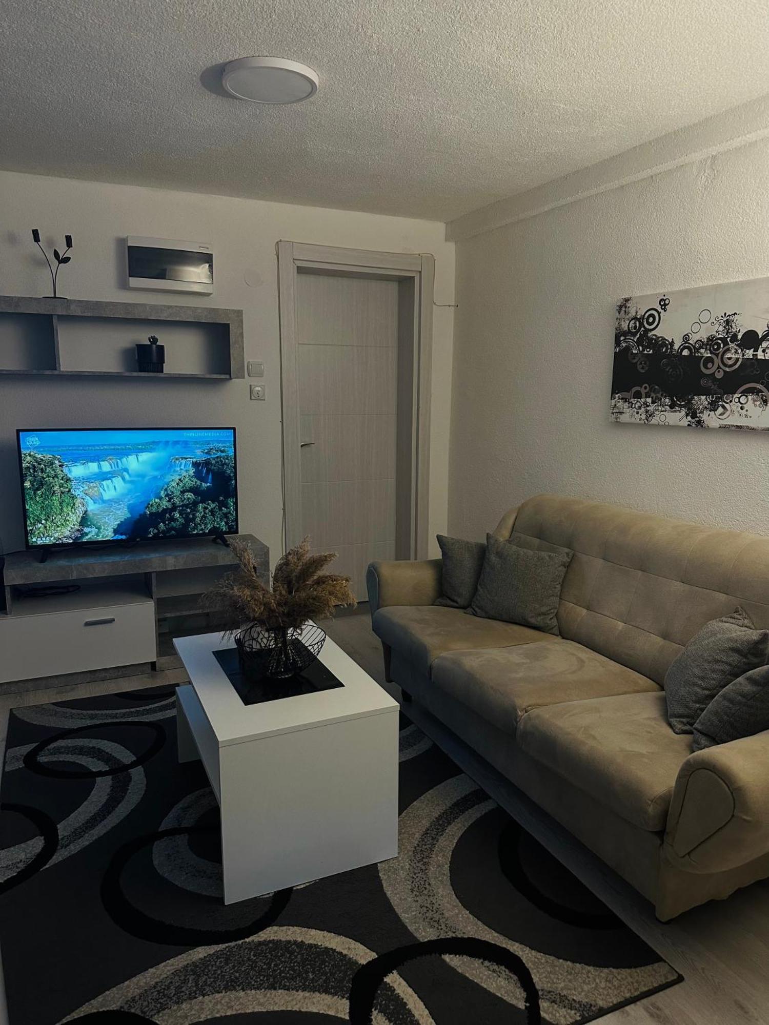 Anka Apartment Stip Ngoại thất bức ảnh